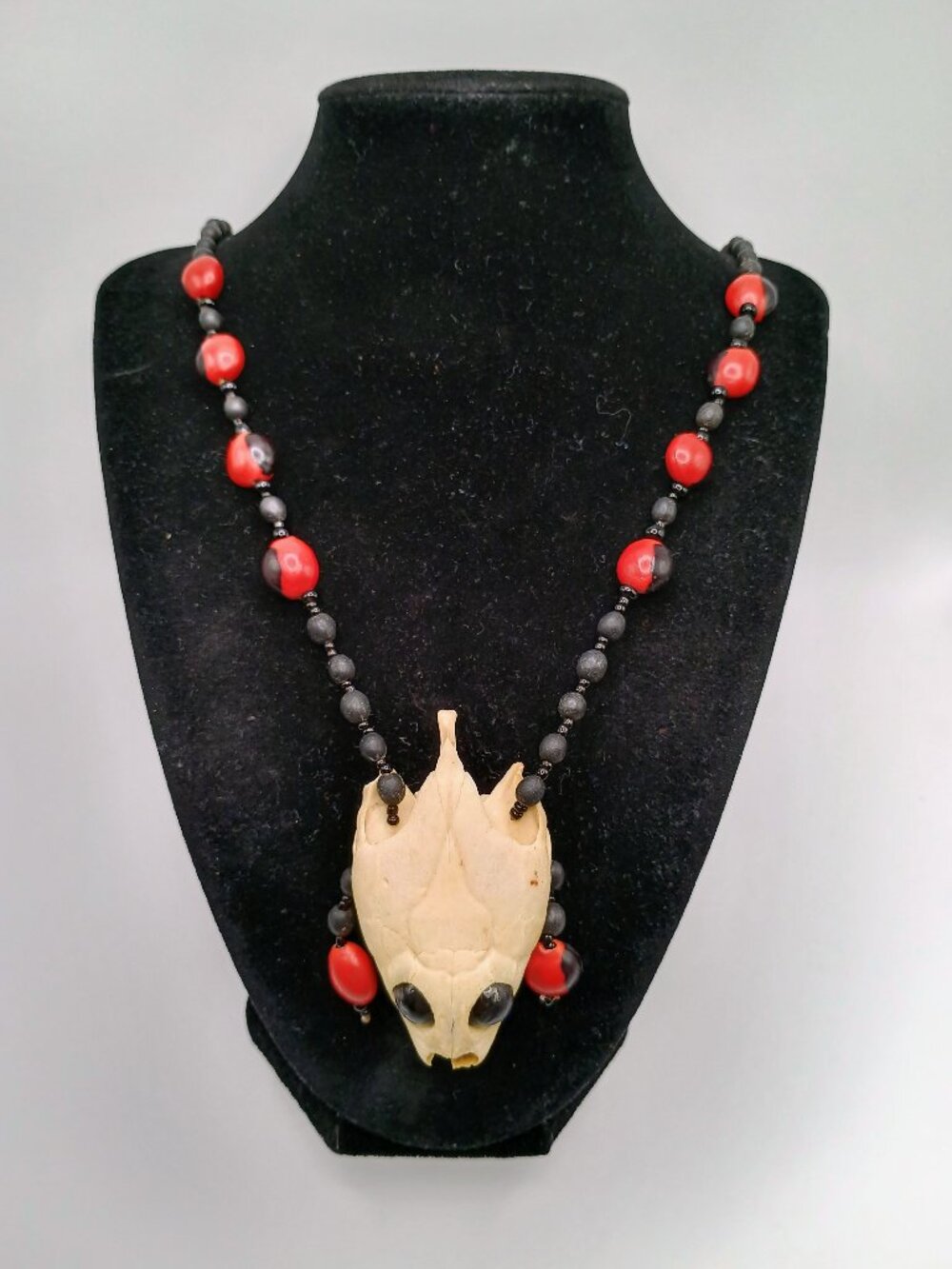 Natural Huayruro Seed Necklace, Amulet for Protection and Good Luck